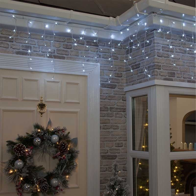 Instalatie Craciun Turturi, IP44, 25 m, 228 Led-uri ,Perdea Franjurata, Alb rece, 8 jocuri de lumini, Transformator 31 V, Putere 9 W, Interconectabila, Interior/Exterior, Prelungitor 3 m inclus, Fir Alb, Klevo