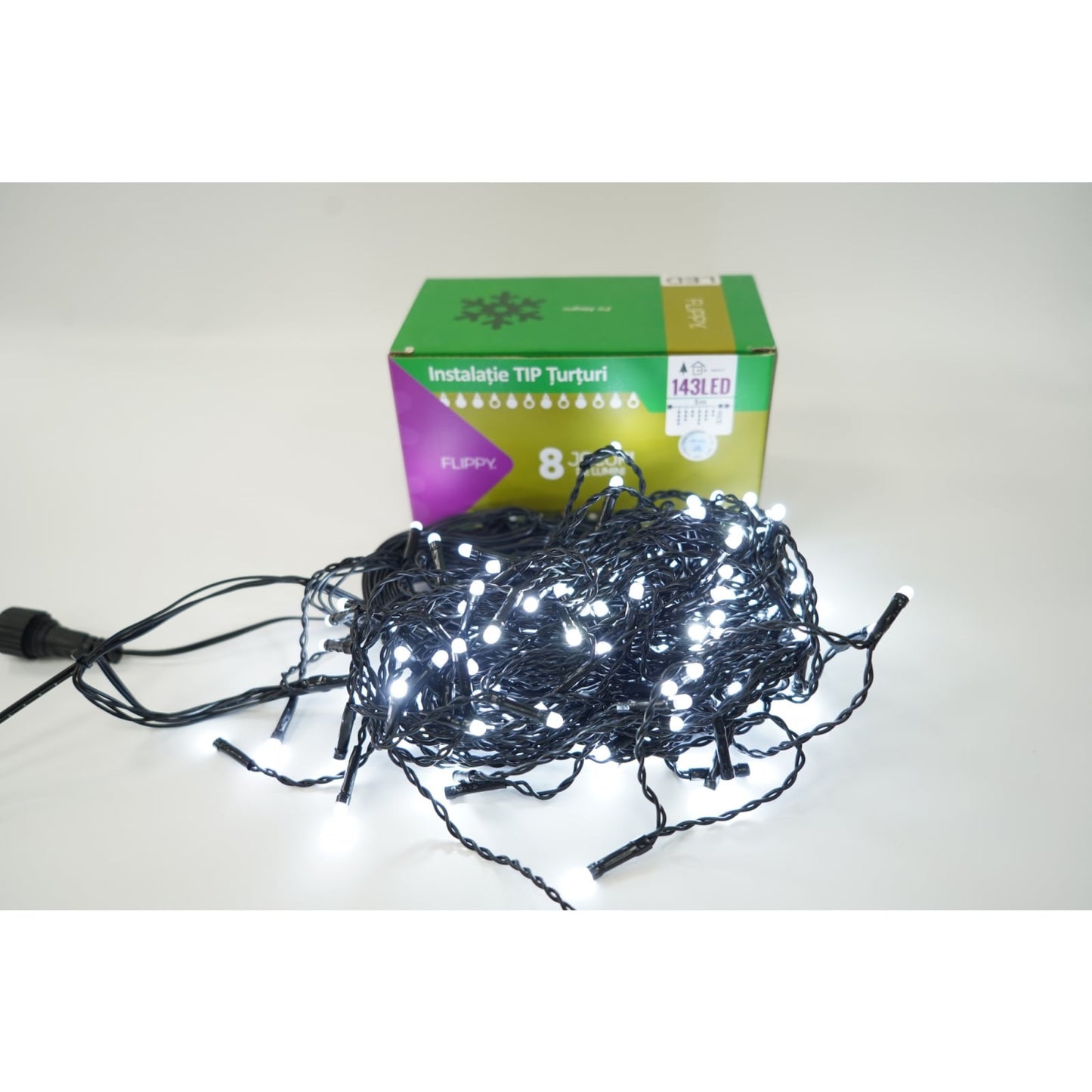 Instalatie de Craciun Klevo® Tip Franjuri, 8 jocuri de lumini, Sectiune 5 m, 143 LED-uri, Interconectabila, Fir Negru, Alb Rece