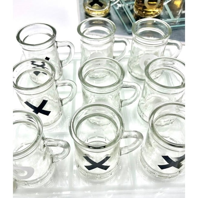 Joc X si O Klevo, cu Mini Halbe din Sticla, 25 x 25 cm, pentru Petreceri, Decor, Cadouri, Transparent