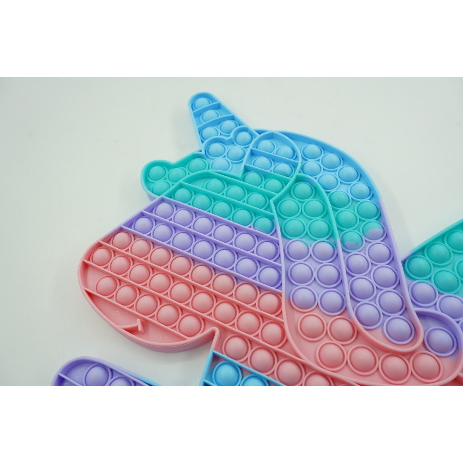 Jucarie antistres din silicon Klevo, Pop it Now and Flip It ,Unicorn cu aripi ,Curcubeu