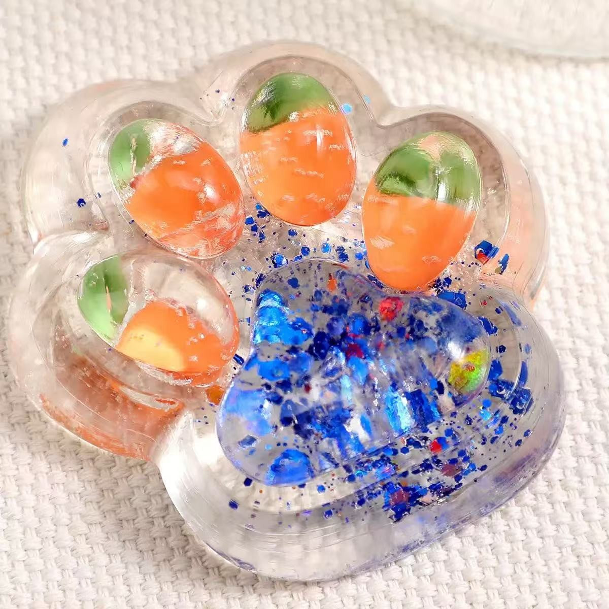 Jucarie Antistres Squishy, Klevo, cu Revenire Lenta, Labuta de Pisica Pufoasa, 7.5 cm, Ambalaj Transparent, Model 270526 Multicolor
