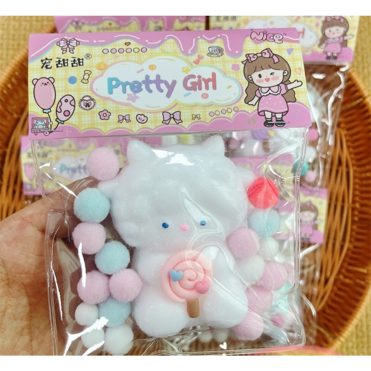 Jucarie Antistres Squishy, Klevo, cu Revenire Lenta, Squeeze Pretty Girl, Model Animalut, Ambalaj Transparent, Alb
