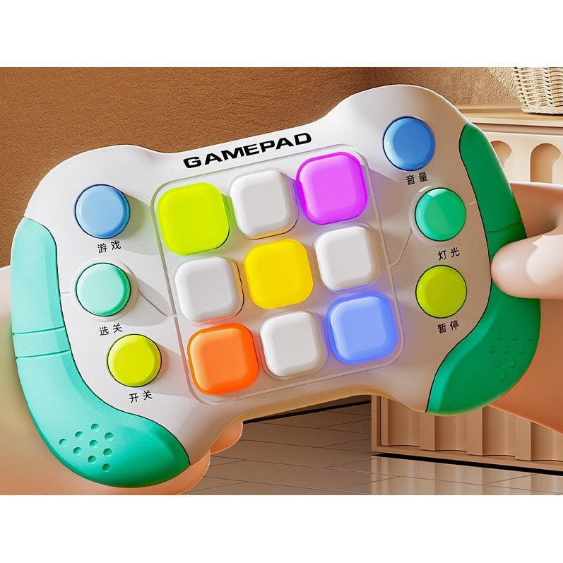 Jucarie Interactiva Klevo, Tip Consola Pop It, 6 butoane functionale, 5 Moduri de Joc, 600 Niveluri, + 3 ani, Verde/Gri