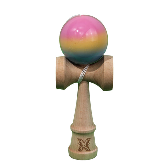 Kendama X Originala, Profesionala, Klevo, Super Sticky din Lemn, 18 cm, Gradient Roz/Galben/Albastru