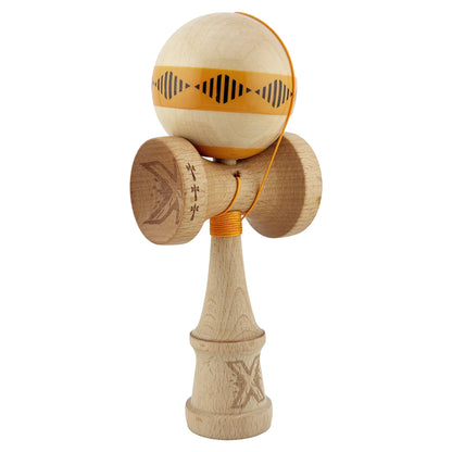Kendama X FREQUENCY Originala, Profesionala, Klevo, Big Cups V2, Super Sticky cu Cupe Mari, Rulment Metalic, din lemn 18 cm, Ata 55 cm, Portocaliu/Maro