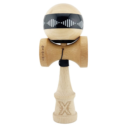 Kendama X FREQUENCY Originala, Profesionala, Klevo, Big Cups V2, Super Sticky cu Cupe Mari, Rulment Metalic, din lemn 18 cm, Ata 55 cm, Negru/Maro