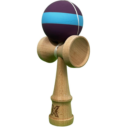 Jucarie Kendama X Originala, Profesionala, Klevo, din Lemn, Rubber Grip, 18 cm, Mov/Albastru