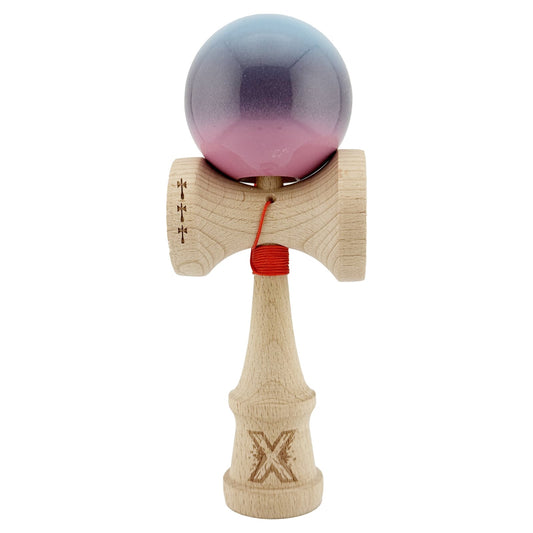Kendama X Originala, Profesionala, Klevo, Big Cups V2, Super Sticky Cupe Mari, Rulment Metalic cu Ata 55 cm, Albastru Deschis/Mov/Roz