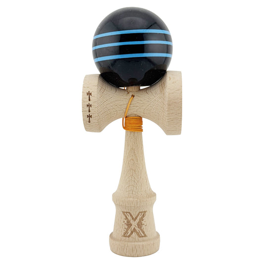 Kendama X Originala, Profesionala, Klevo, Big Cups V2, Super Sticky Legendary Cupe Mari, Rulment Metalic cu Ata 55 cm, Negru/Linii Albastre deschise