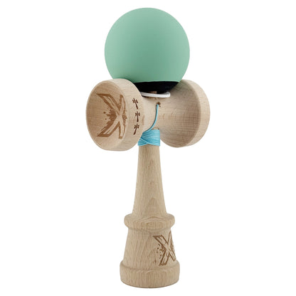 Kendama X Originala, Profesionala, Klevo, Rubber Grip, Cupe Mari KING SIZE V3, Gaura in Baza, Rulment Metalic, din lemn 18 cm, Ata 62/65 cm, Bicolor Turcoaz/Albastru inchis