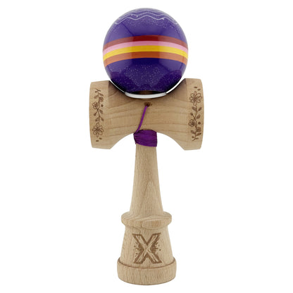 Kendama X Originala, Profesionala, Klevo, NIGHT SKY, Super Sticky cu Cupe Mari KING SIZE V3, Gaura in Baza, Rulment Metalic, din lemn 18 cm, Ata 62/65 cm, Mov