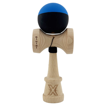 Kendama X Originala, Profesionala, Klevo, Rubber Grip, Cupe Mari KING SIZE V3, Gaura in Baza, Rulment Metalic, din lemn 18 cm, Ata 62/65 cm, Bicolor Albastru/Negru