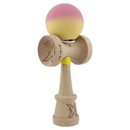 Kendama X Originala, Profesionala, Klevo, Rubber Grip, Cupe Mari KING SIZE V3, Gaura in Baza, Rulment Metalic, din lemn 18 cm, Ata 62/65 cm, Gradient Roz/Galben