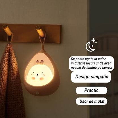 Lampa de veghe portabila cu 2 moduri de functionare Klevo, silicon non-toxic, reincarcabila USB, senzor miscare, roz, iepuras