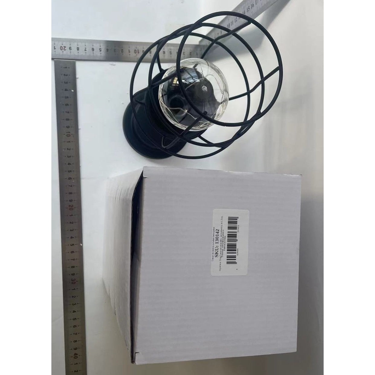 Lampa Decorativa cu Leduri, Klevo, Model Pahar de Vin, cu Baterii, 13 x 13 x 28 cm, Suport Negru, Lumina Alb Cald