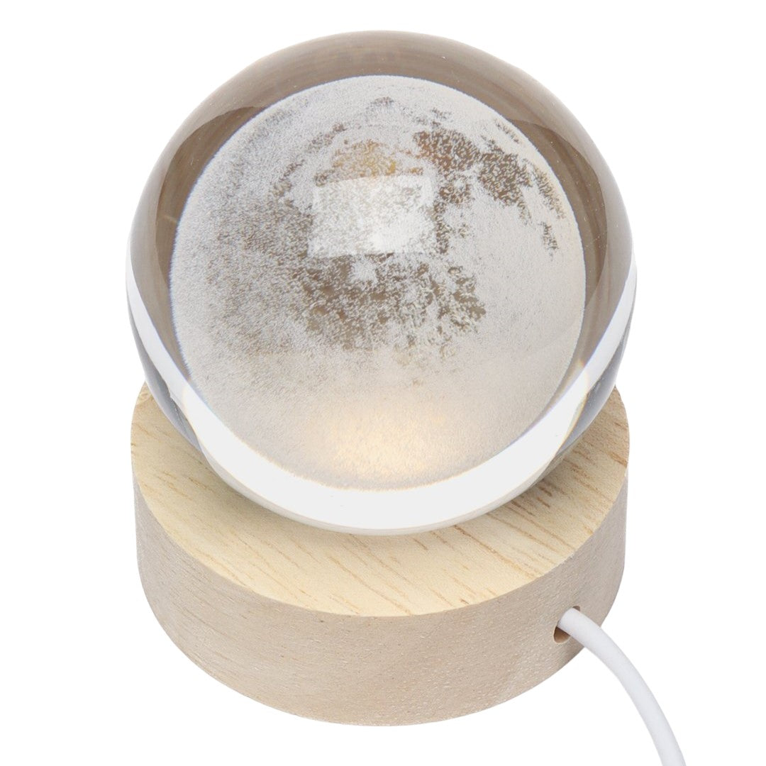 Lampa LED Decorativa, Klevo, cu Bila de Cristal cu Diametru 6cm, Model Luna 3D, Alimentare USB, Suport din Lemn, Lumina Alb Cald