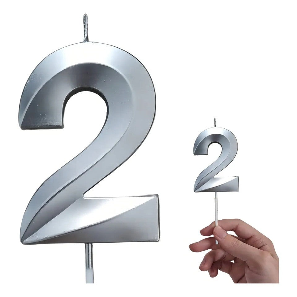 Lumanare Cifra 2, Klevo, Model Diamond, 5 x 3.4 cm, Argintiu