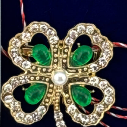 Martisor Brosa Placata cu Aur 24K, Jolie, Dimensiune Brosa 2-3 cm, Model Trifoi cu Pietre Verzi