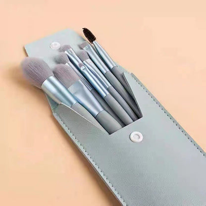 Mini set portabil 8 pensule de machiaj cu husa albastra, Klevo