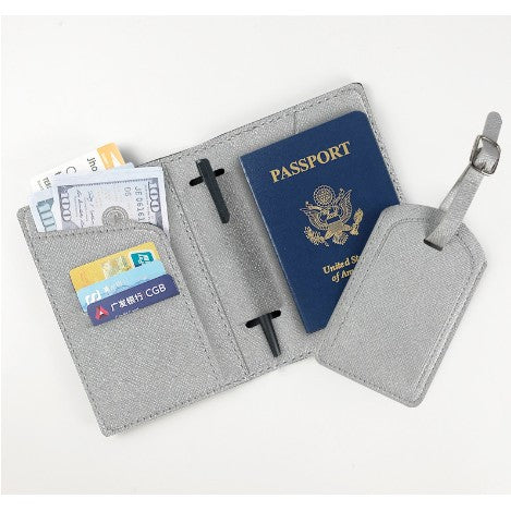 Portofel pentru Pasaport si Carduri, Klevo, 23x16 cm, 70g, din Piele PU, Suport Pix, Accesoriu Suport Eticheta, Unisex, Multifunctional, Argintiu