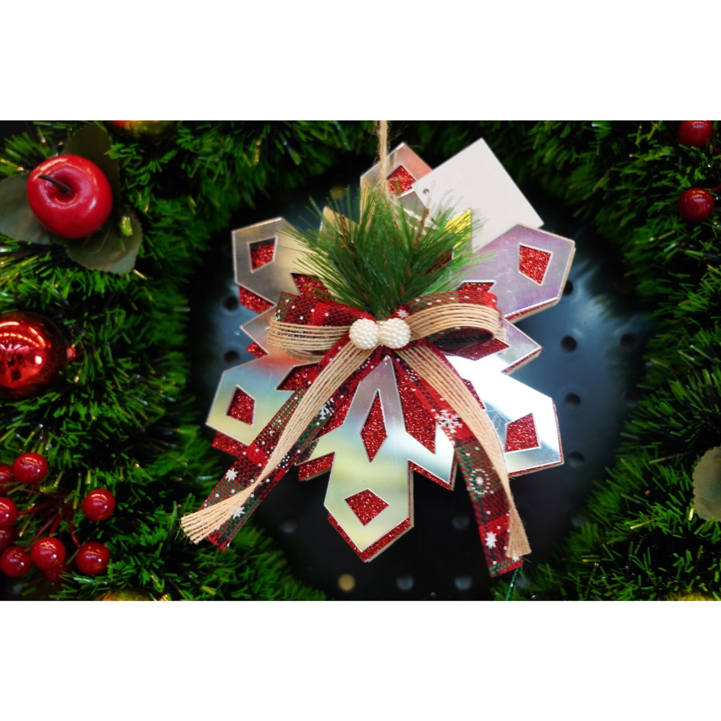 Ornament brad, Klevo, Fulg de nea, Argintiu, Lucios, 14*15CM, Acril, Interior/ Exterior