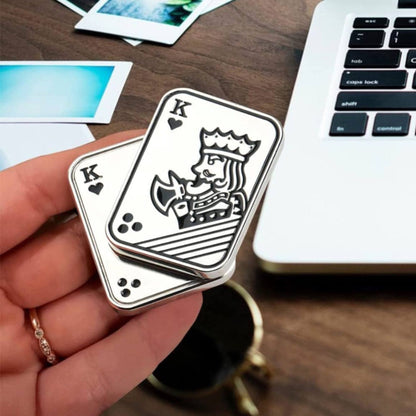 Jucarie Antistres Metalica, Klevo, Fidget Slider Premium, Model Poker King, Mecanism Magnetic Haptic, Otel Inoxidabil, pentru Adulti, 4.8 x 3.6, Argintiu