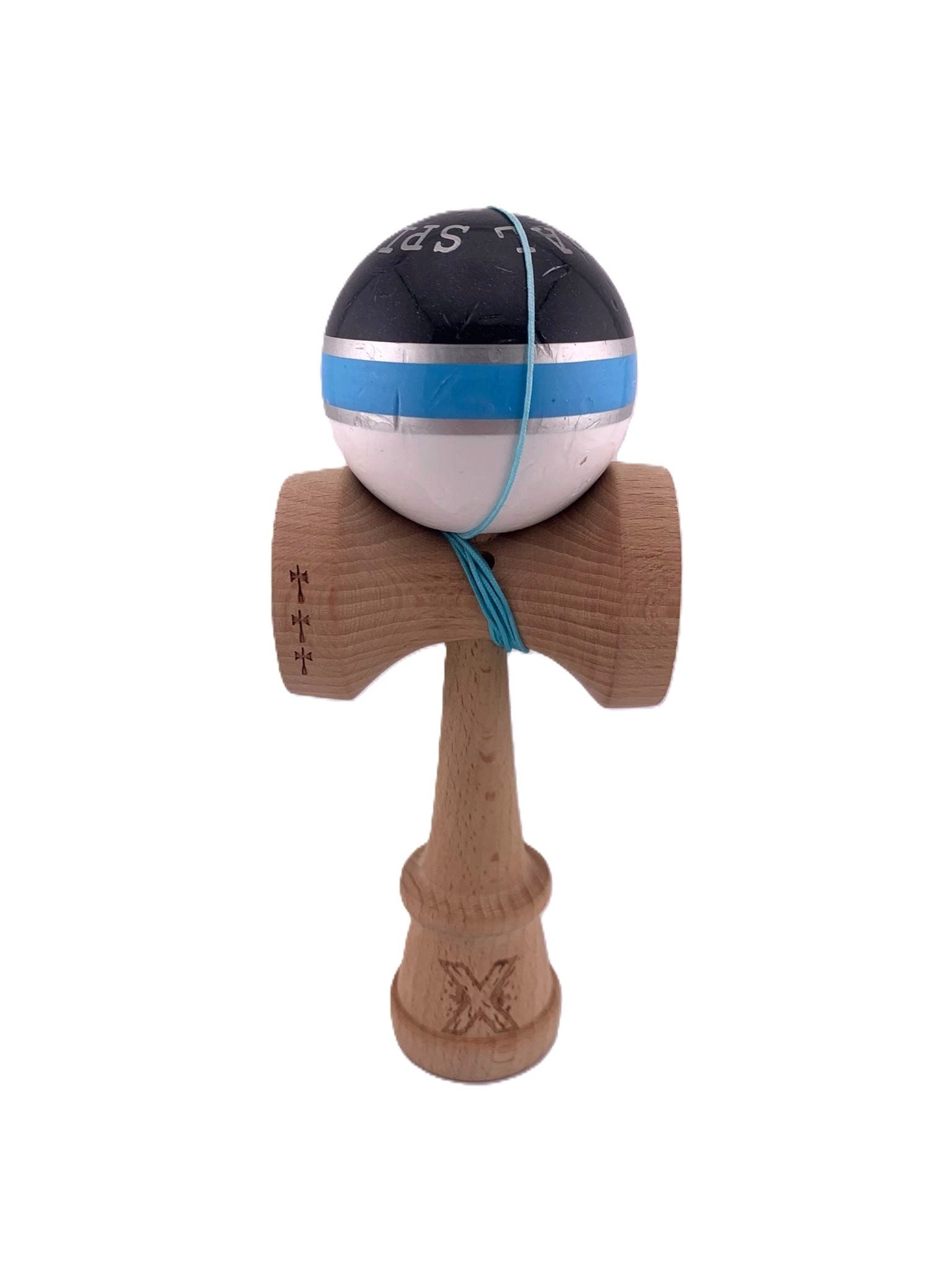 RESIGILAT2 - Kendama X Originala ROYAL SPIKE, Profesionala, Klevo, Cupe Mari KING SIZE V3, Super Sticky, Gaura in Baza, Rulment Metalic, din lemn 18 cm, Ata 62/65 cm, Inel Albastru Deschis