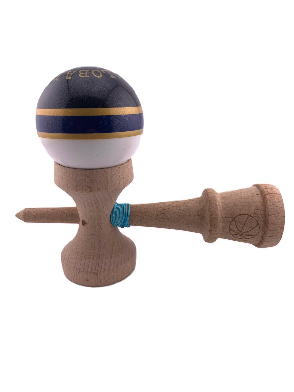 RESIGILATE - Kendama X Originala ROYAL SPIKE, Profesionala, Klevo, Cupe Mari KING SIZE V3, Super Sticky, Gaura in Baza, Rulment Metalic, din lemn 18 cm, Ata 62/65 cm, Inel Albastru inchis