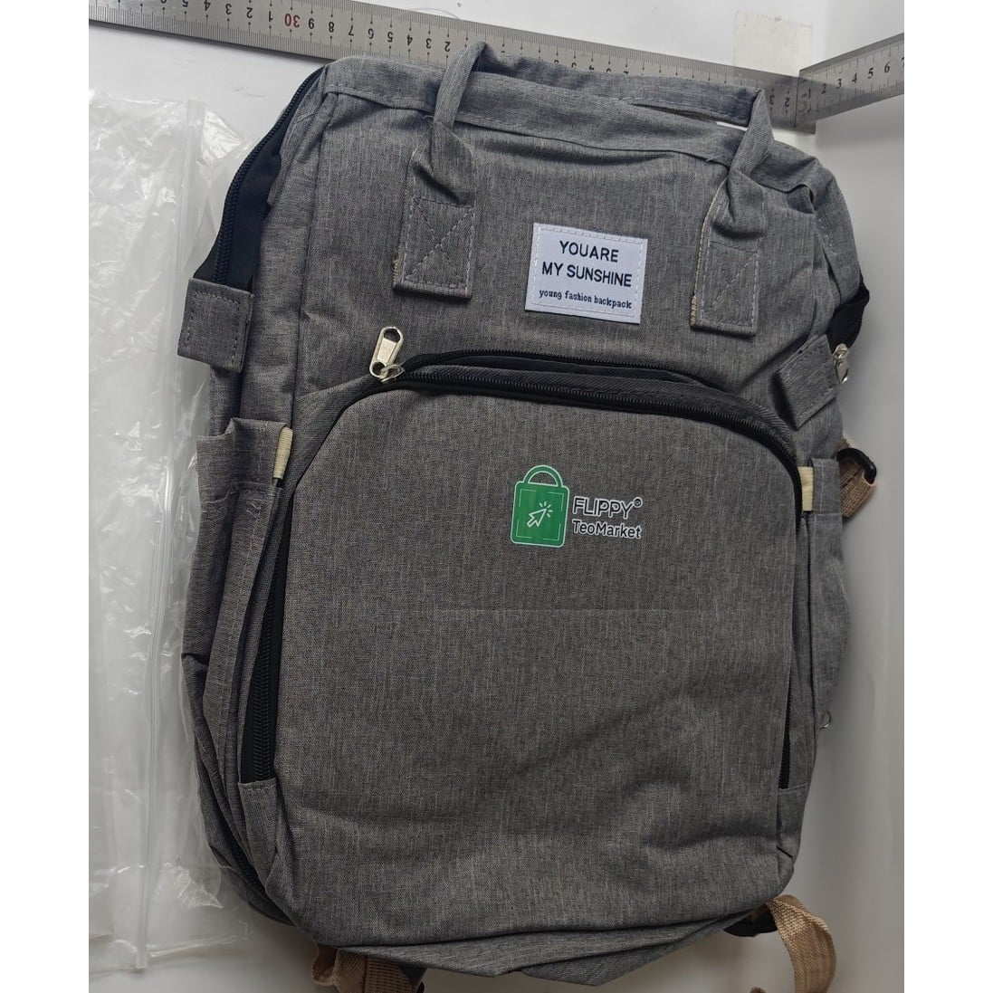 Rucsac Multifunctional pentru Mamici, Klevo, cu Patut Pliabil si Baza de Schimbat, Rezistent la Apa, Capacitate Mare, Usor, Compartimente Multiple, Buzunar Termic pentru Lapte, 42 x 32 x 22 cm, Gri