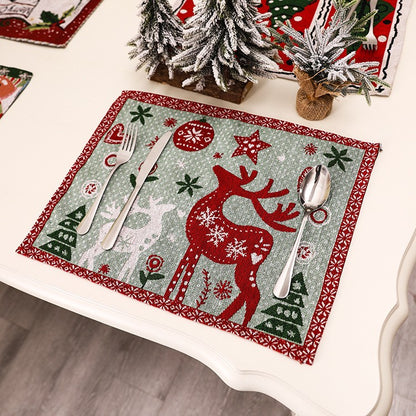 Servet de Masa, Klevo, Model Ren si Globuri, Tematica Craciun, Prosop pentru Masa, 47x33 cm, Bumbac si Fibre Sintetice, Rosu