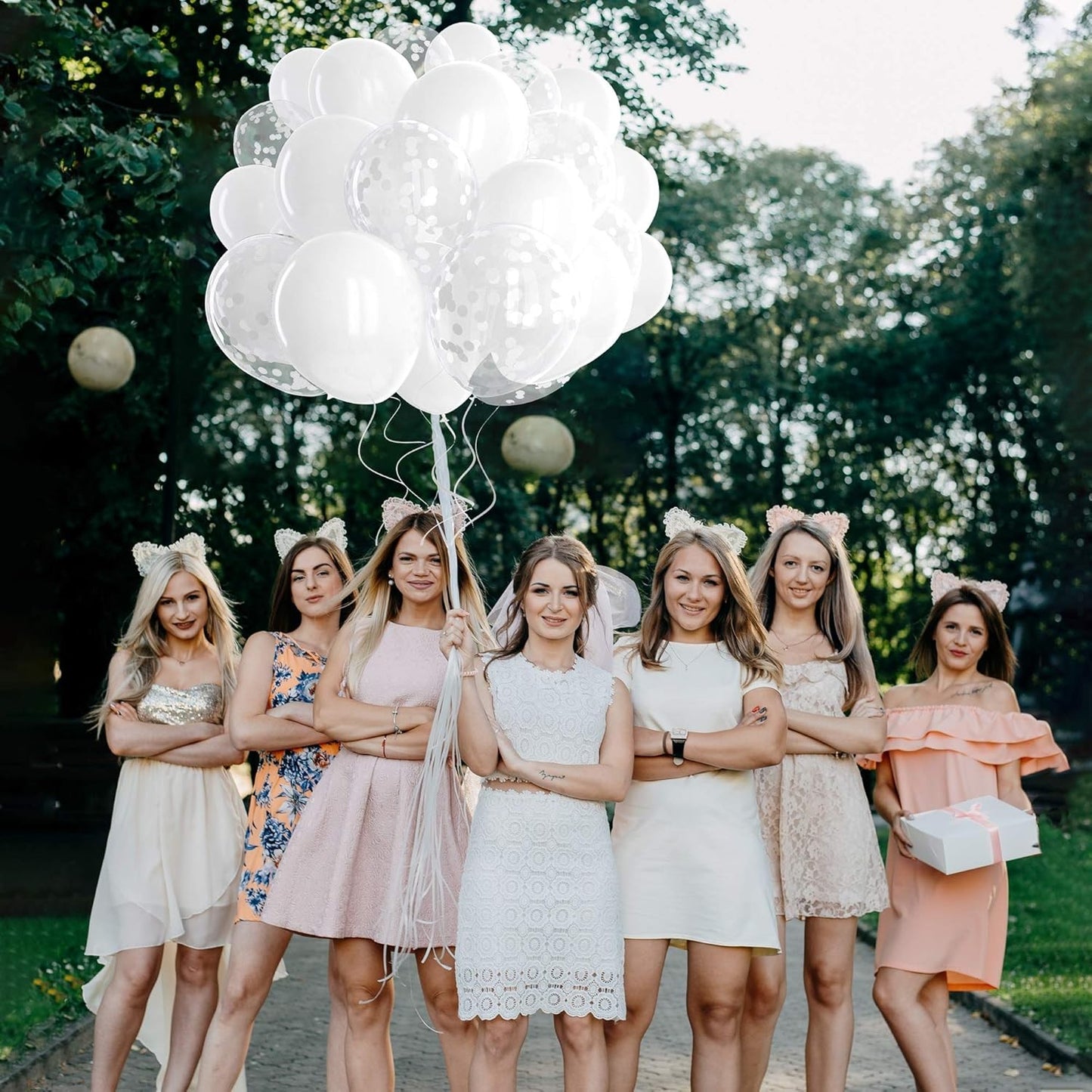 Set 10 Baloane din Latex, Klevo, Model Party, 30 cm, 5x Alb, 5x Transparent Confetti, 2.8 g