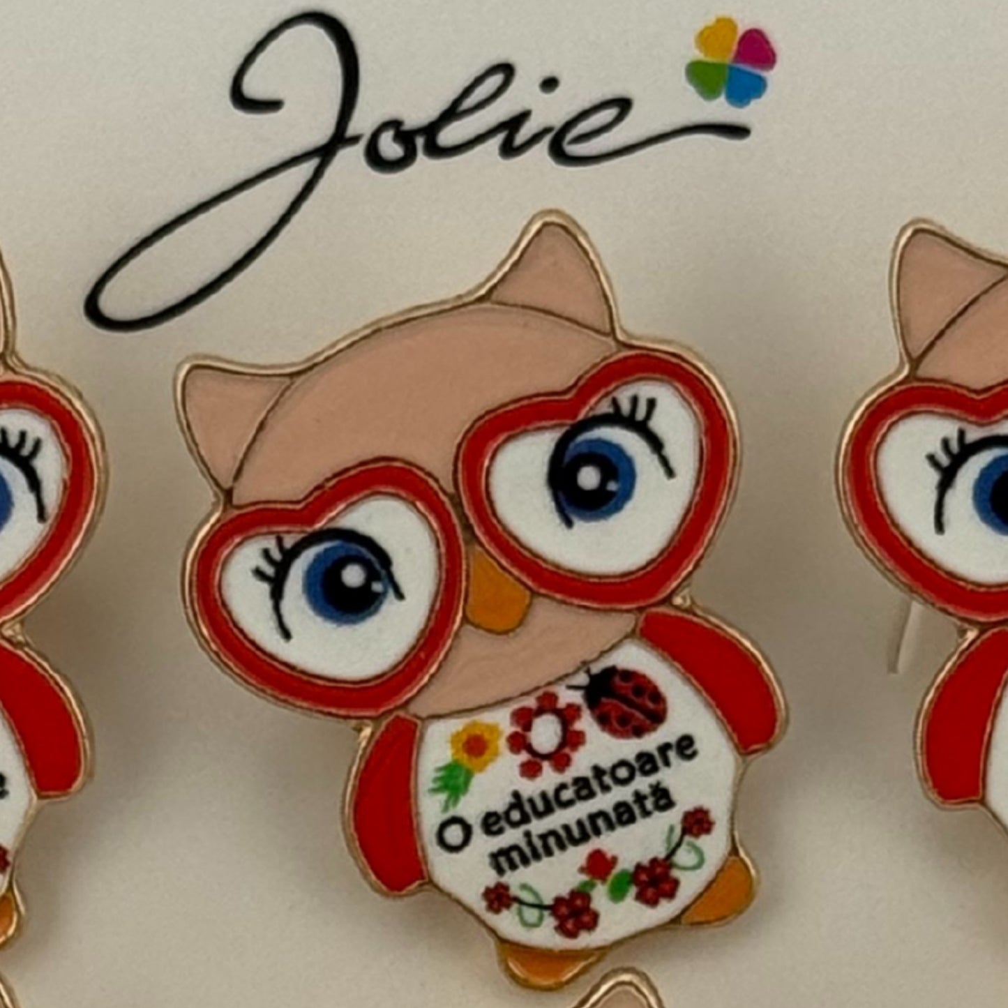 Set 12 Brose Martisor Primavara, Jolie, Model Bufnita ,cu Mesaj O Educatoare Minunata