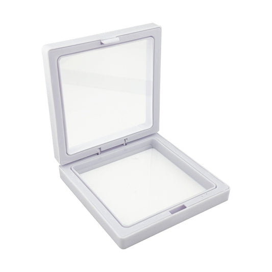 Set 12 Cutii pentru Martisoare/Brose, Klevo, Prezentare 3D, Model Alb, 8.5 x 8.5 cm, Rama Dubla de Plastic, Folie Transparenta Elastica, Sistem de Inchidere