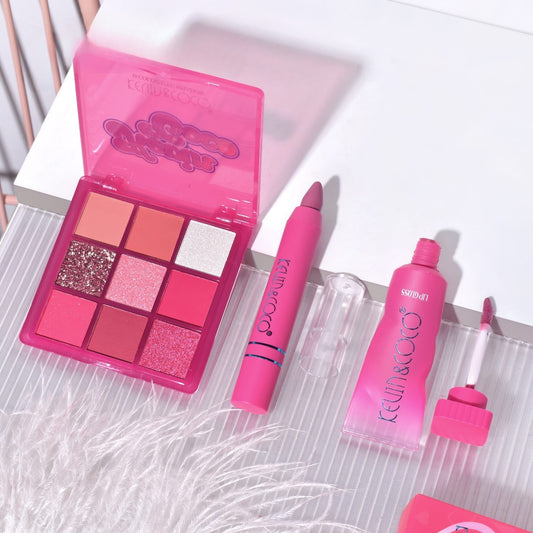 Set 3 Produse de Machiaj, KEVIN &amp; COCO, Pink Hearted, 9 culori, 15.5 x 13 x 3.4 cm