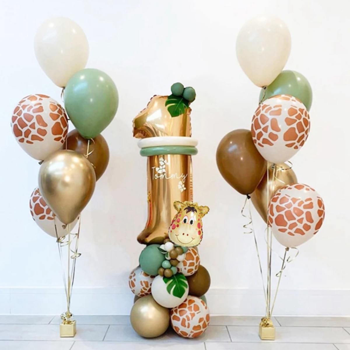 Set 30 Baloane Folie si Latex, Klevo, Tematica Prima Aniversare, Baloane Latex 30cm, 25cm, Figurina Girafa 32x34 cm, Frunza Palmier 15 cm, Cifra 1 76 cm, Multicolor