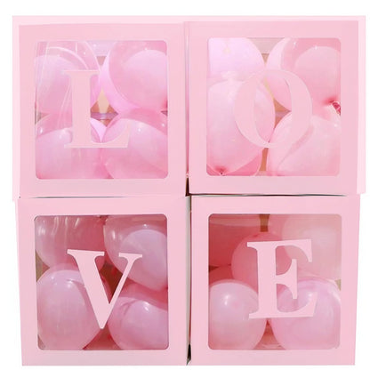 Set 4 Cutii pentru Baloane, Klevo, Model Scris Love, Tematica Iubire, Cuburi Decorative din Plastic, Accesorii pentru Petrecere, 30 x30 cm, Transparente Contur Roz