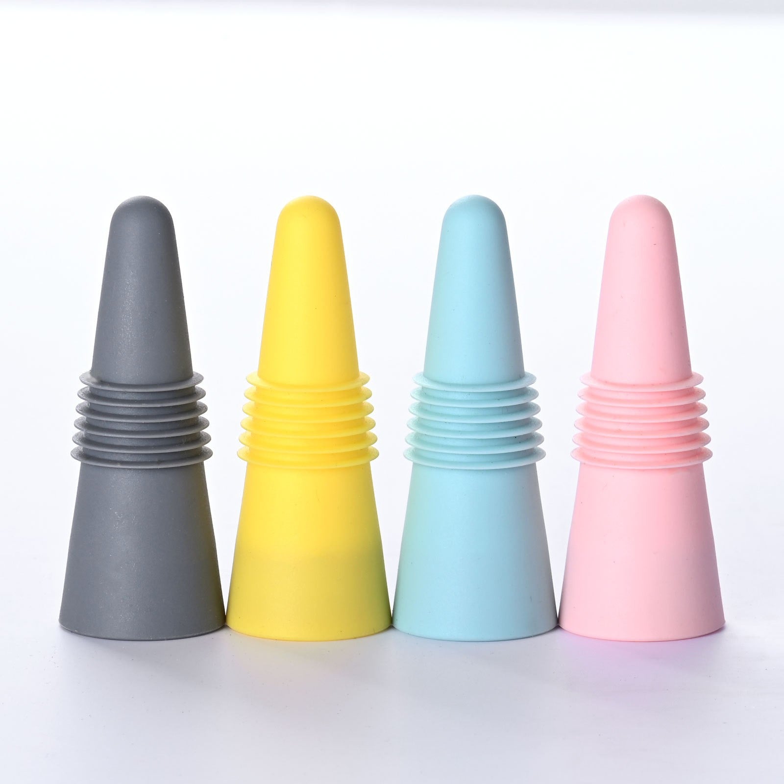 Set 4 dopuri reutilizabile din silicon Klevo, pentru sticle de vin, bautura, multicolor