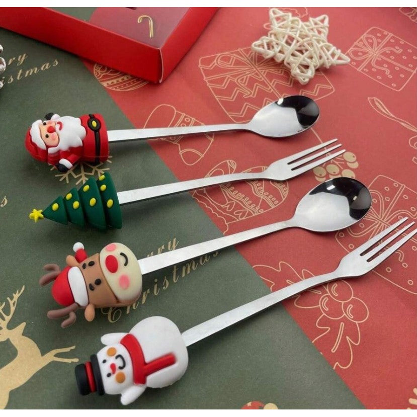 Set 4 Tacamuri, Klevo, cu Figurine de Craciun, din Otel Inoxidabil, 2 Furculite, 2 Linguri, Cutie Festiva, 13.5 cm, Rosu