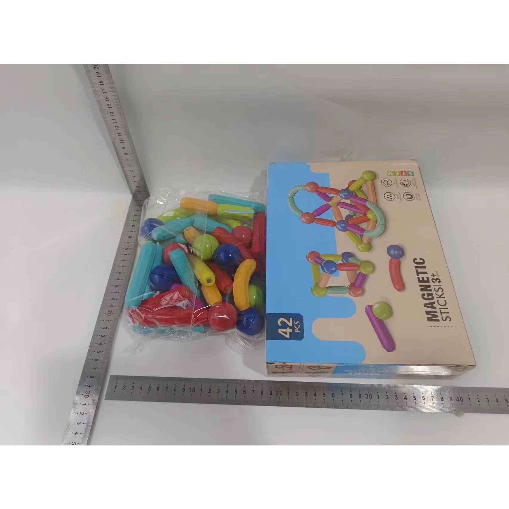 Set 36 piese magnetice de constructie, Klevo, Forme geometrice, Multicolor