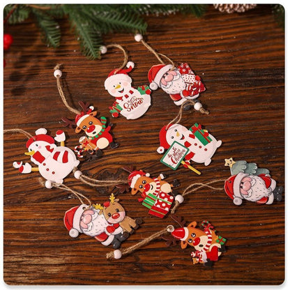 Set 9 Decoratiuni de Craciun din Lemn, Klevo, cu Snur pentru Agatare in Brad, 3 Modele, Model Mos Craciun cu Brad, Ren si Cadouri, Diferite Dimensiuni, Multicolor