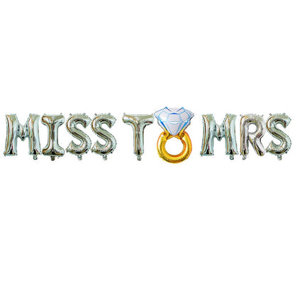 Set Baloane din Folie Metalizata, Klevo, Model Miss to Mrs cu Inel de Logodna, Litere de 40 cm, Tema Iubire, Baloane Party, Ambalaj Individual, Pai Inclus, Umflare cu Aer sau Heliu, Argintiu