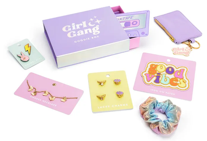 Set cadou cutie cu bunătăți Girl Gang, Mix, 19x15x4 cm
