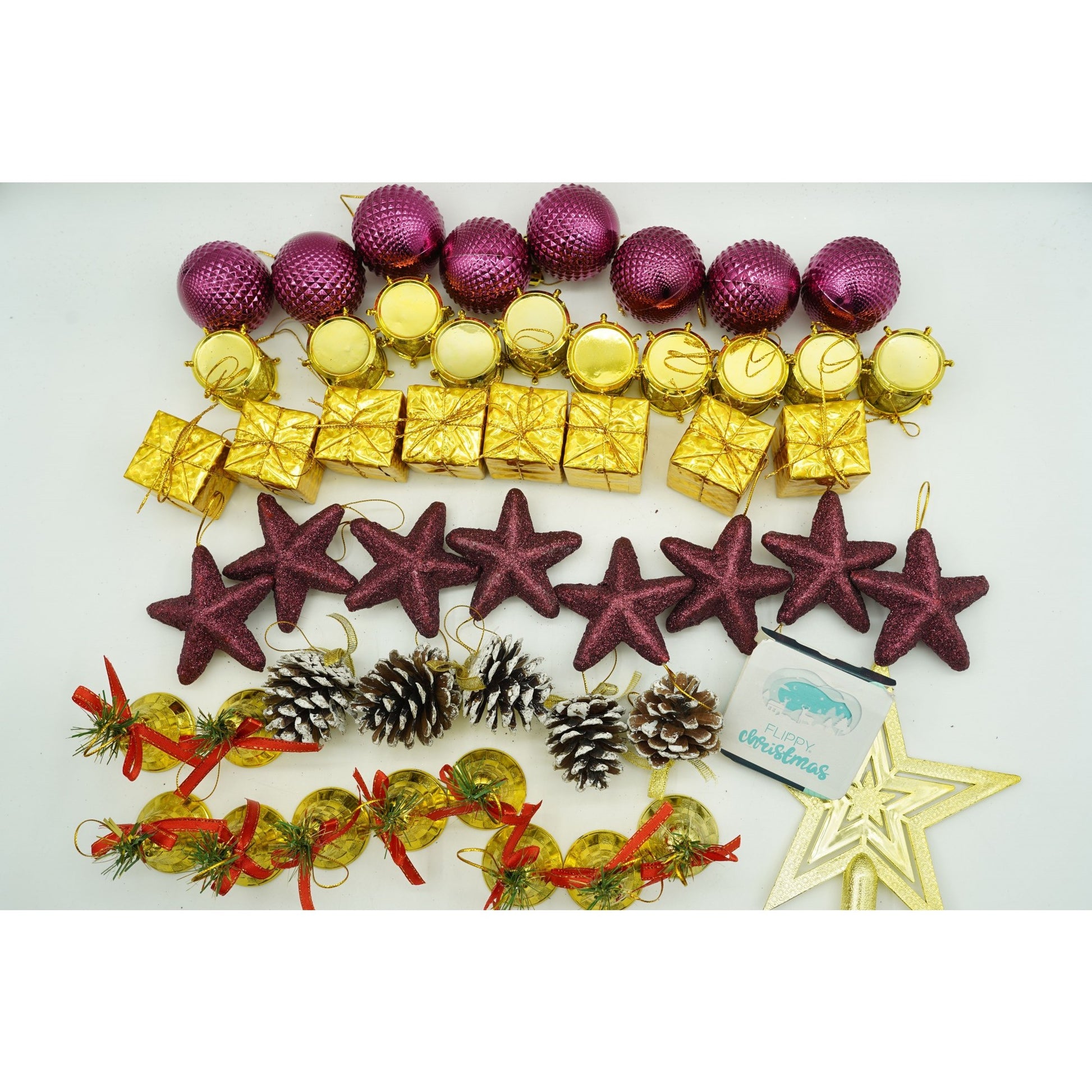 Set de 50 ornamente de brad, Klevo, de tip Glob, Rosu/ Auriu, din plastic, cu finisaj sclipitor , cutie  18  cm lungime x 12  cm adancime x 18  cm inaltime