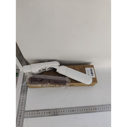 Mop Plat cu Pulverizare, Klevo, Recipient pentru Solutie de Suprafete, Geamuri, Interior Auto, Maner Scurt, Usor de Utilizat, Sistem de Stoarcere, 15.5 x 15.5 x 12.5 cm, Alb