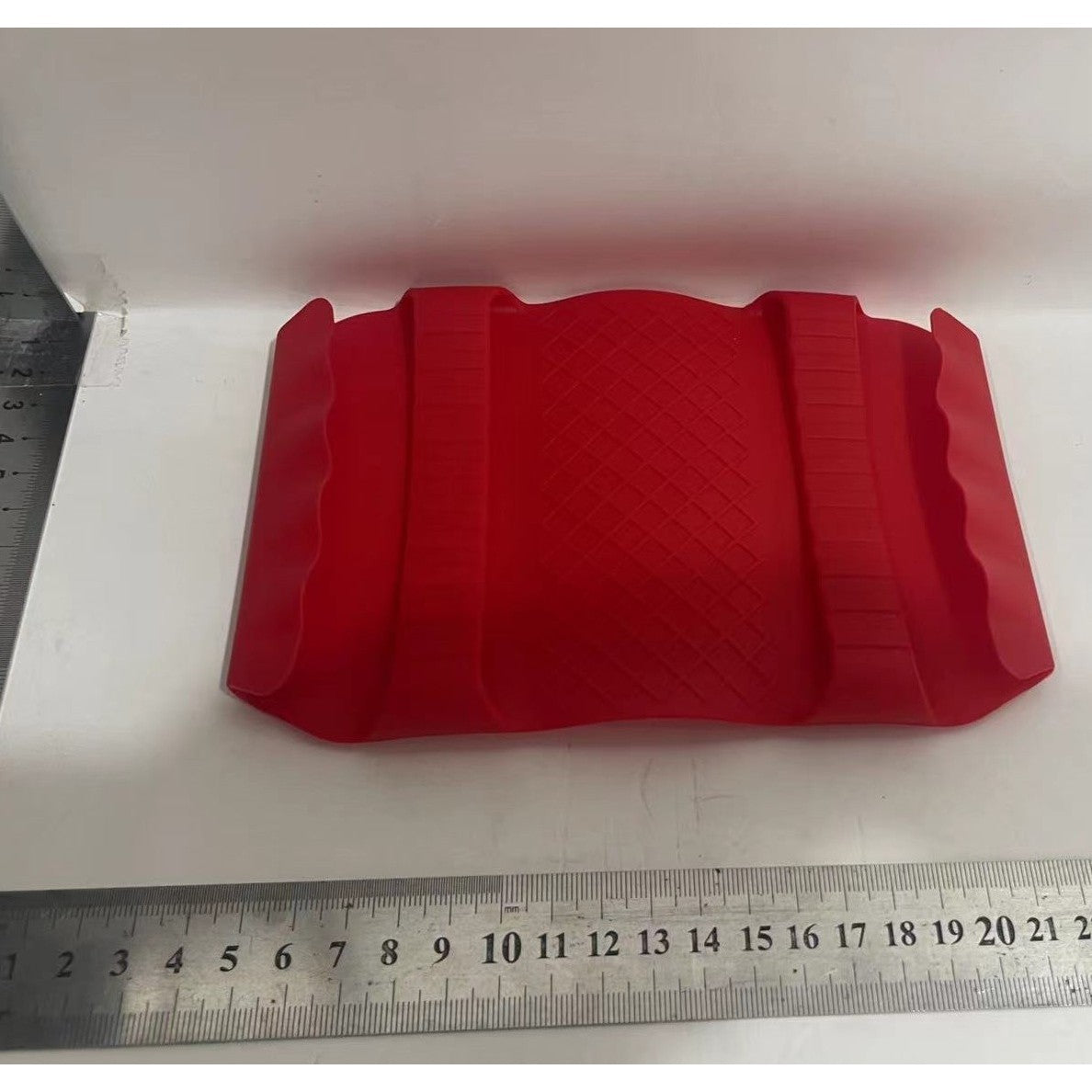 Suport de Silicon Multifunctional de Mana, Klevo, pentru Cuptor, Alimente Fierbinti, Carne, Izolare Termica, Anti-alunecare, 18x12x1.5 cm, Rosu