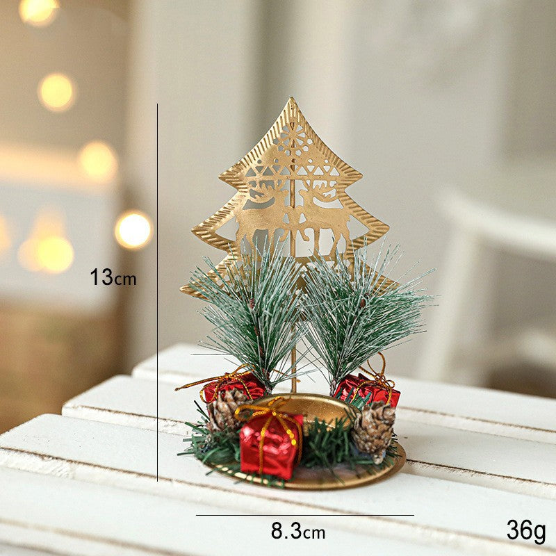 Suport Decorativ pentru Lumanare de Craciun, Klevo, Ornament pentru Lumanare pe Masa, Model Brad cu Reni si Crengute de Brad, din Art Metal, fara Lumanare 13 x 8.3 cm, Auriu
