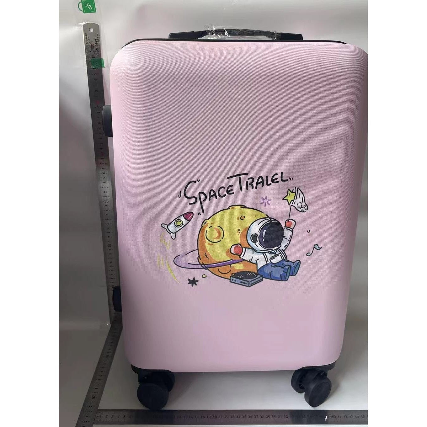 Troler de Calatorie, Klevo, 56 x 35 x 22 cm, 4 Roti, Maner Reglabil, din ABS, cu Fermoar, Blocare cu Cod, Impermeabil, Model Astronaut, Roz